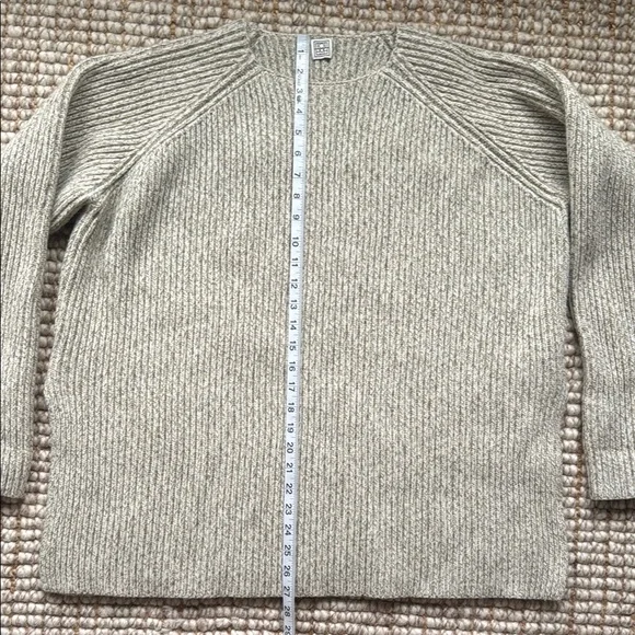 Toteme Sweater - Picture 3 of 9